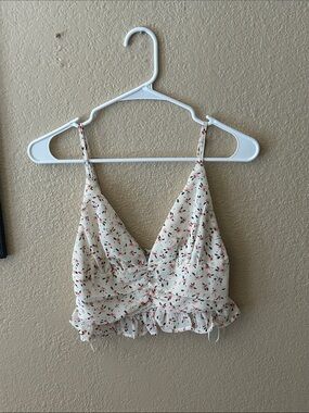 Princess Polly Floral Smocked Crop Top Ruffle Trim Adjustable Strap Size 6